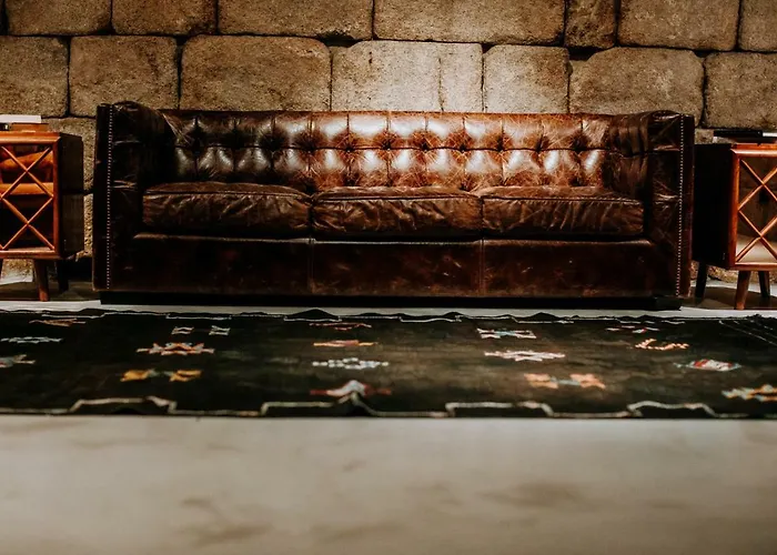 Exmo By Olivia Porto