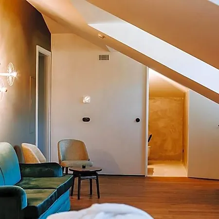 Exmo By Olivia 4* Oporto