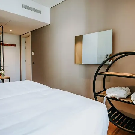 Exmo By Olivia 4* Porto