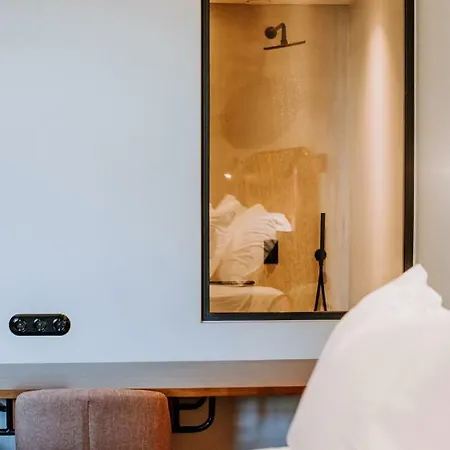 Exmo By Olivia Porto