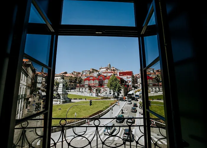 מלון Exmo By Olivia