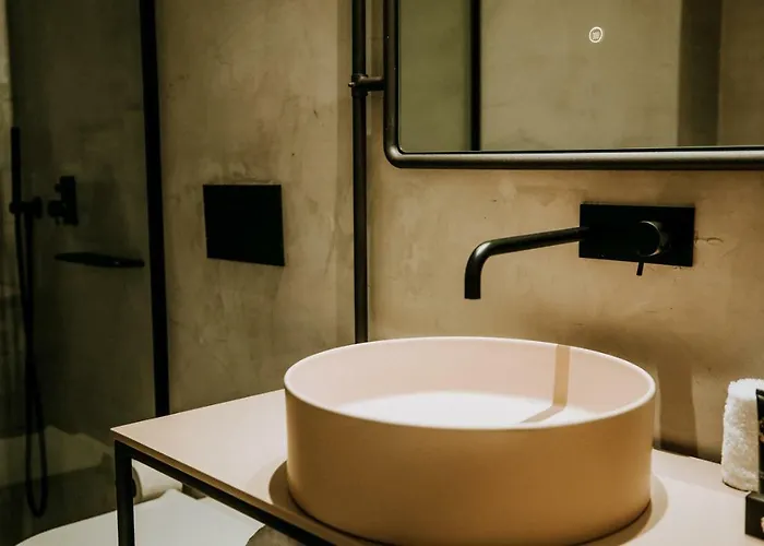 Exmo By Olivia פורטו