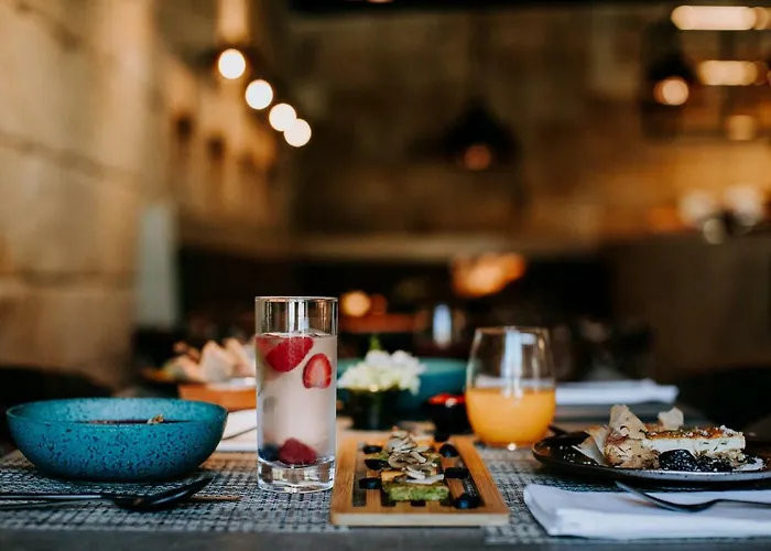 Exmo By Olivia Porto