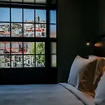 Exmo By Olivia Hotel