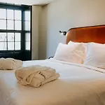 Exmo By Olivia Hotel 4*