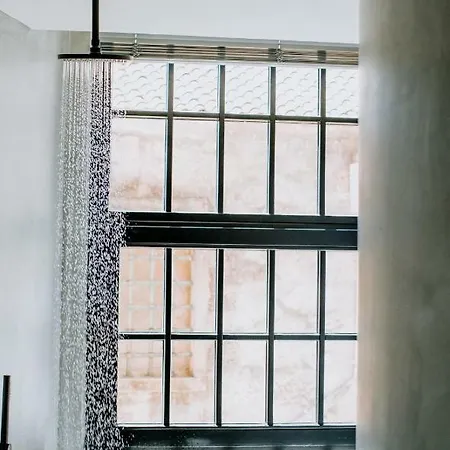 Отель Exmo By Olivia Порту