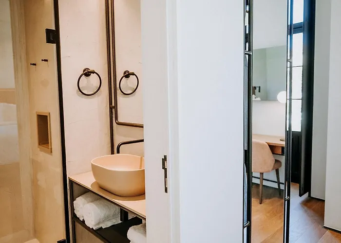 Exmo By Olivia 波尔图